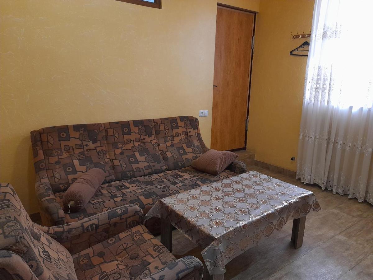 Guest House In Center Erevan Exterior foto