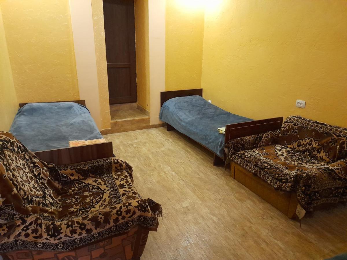 Guest House In Center Erevan Exterior foto