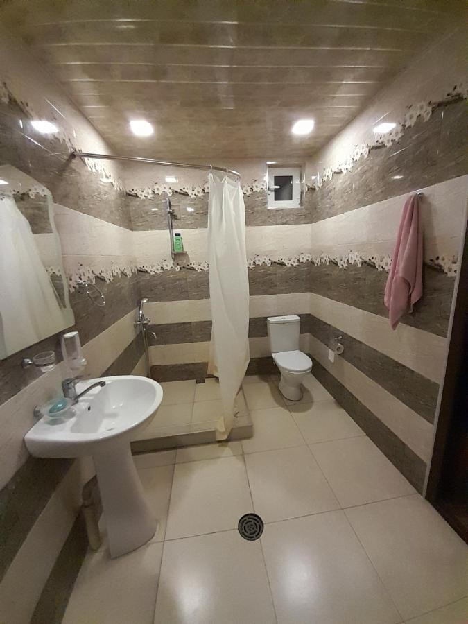 Guest House In Center Erevan Exterior foto