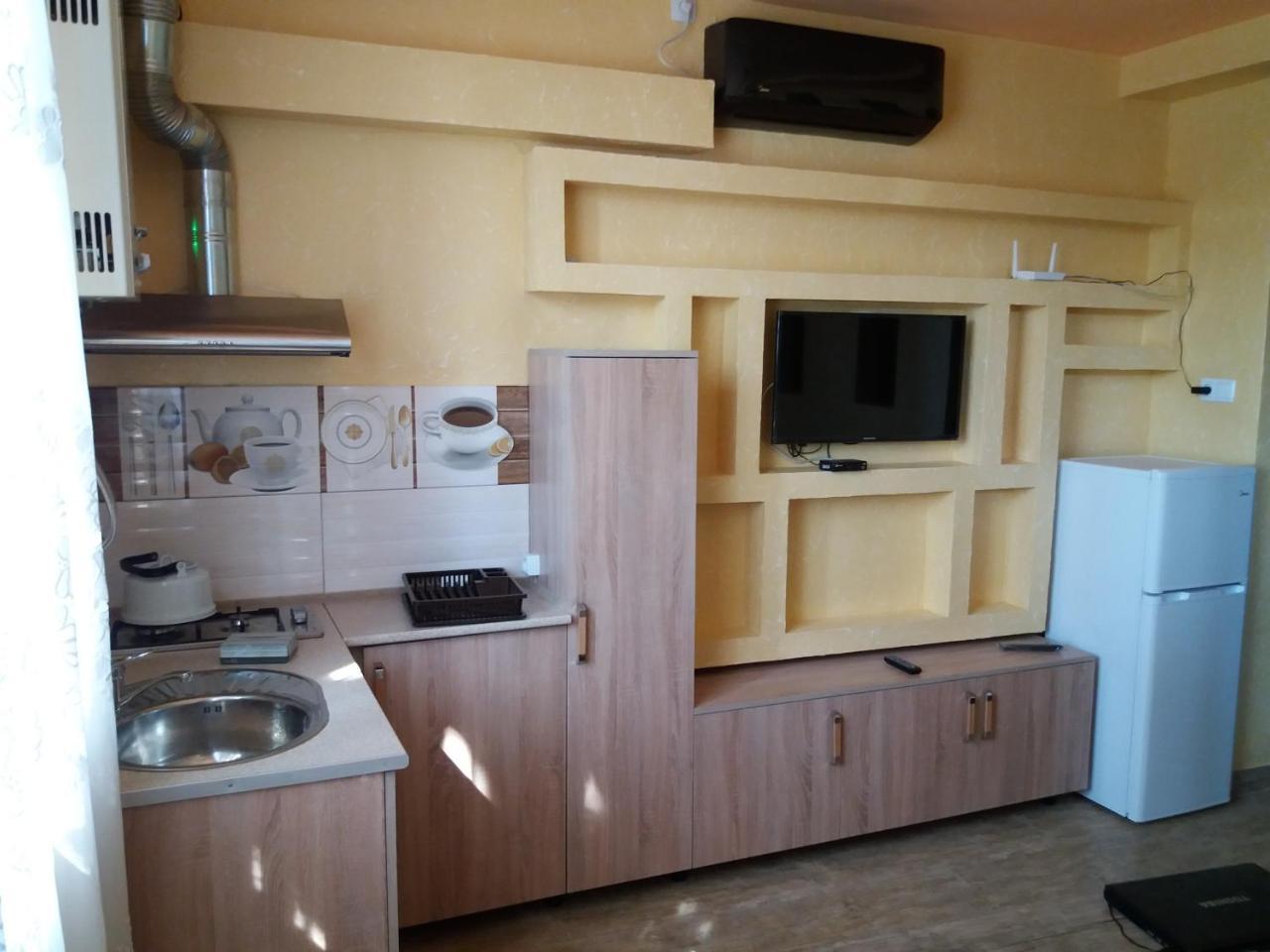 Guest House In Center Erevan Exterior foto